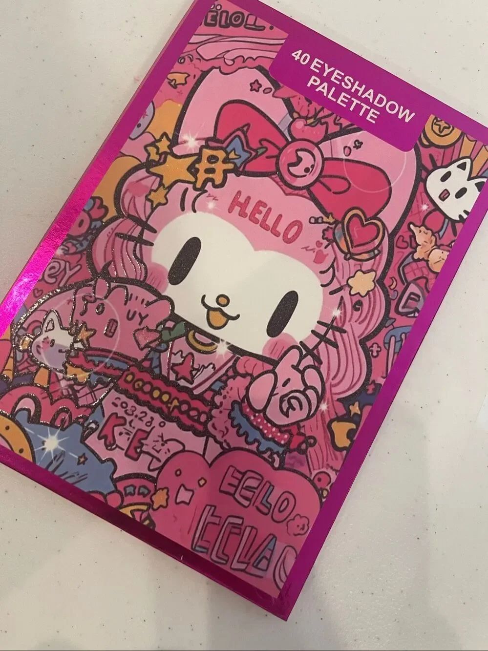 Hello Kitty 40 eyeshadow palette new